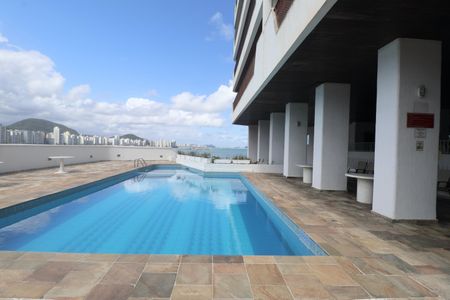 Apartamento para alugar com 200m², 3 quartos e 1 vaga Apartamento para alugar com 200m², 3 quartos e 1 vagaÁrea comum - Piscina