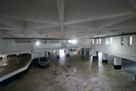 Apartamento para alugar com 200m², 3 quartos e 1 vaga Apartamento para alugar com 200m², 3 quartos e 1 vagaGaragem