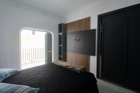 Apartamento para alugar com 200m², 3 quartos e 1 vaga Apartamento para alugar com 200m², 3 quartos e 1 vagaQuarto