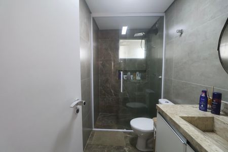 Apartamento para alugar com 200m², 3 quartos e 1 vaga Apartamento para alugar com 200m², 3 quartos e 1 vagaBanheiro Social