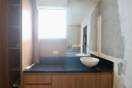 Apartamento para alugar com 200m², 3 quartos e 1 vaga Apartamento para alugar com 200m², 3 quartos e 1 vagaQuarto de Serviço