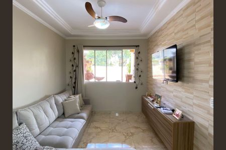 Casa à venda com 120m², 2 quartos e 1 vaga Casa à venda com 120m², 2 quartos e 1 vagaSala 2