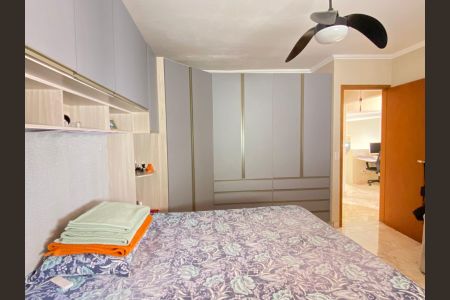 Casa à venda com 120m², 2 quartos e 1 vaga Casa à venda com 120m², 2 quartos e 1 vagaQuarto 2