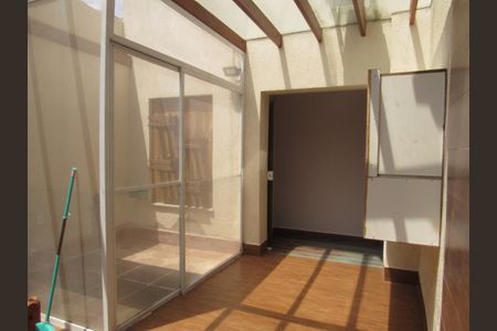 Casa para alugar com 120m², 2 quartos e 1 vagaSala 2 - Varanda