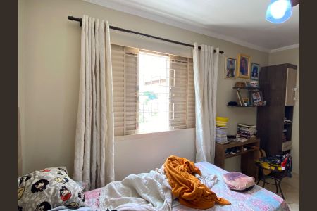 Casa à venda com 120m², 2 quartos e 1 vaga Casa à venda com 120m², 2 quartos e 1 vagaQuarto 1