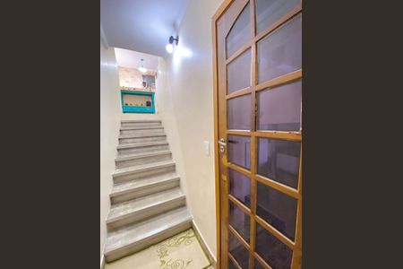 Casa à venda com 120m², 2 quartos e 1 vaga Casa à venda com 120m², 2 quartos e 1 vagaSala 2