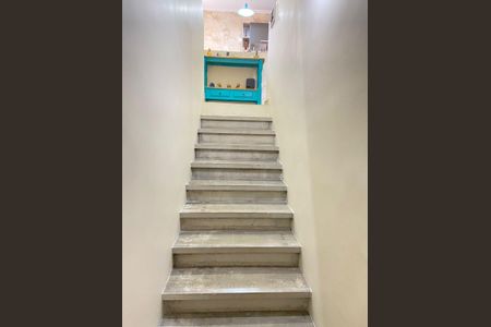 Casa à venda com 120m², 2 quartos e 1 vaga Casa à venda com 120m², 2 quartos e 1 vagaSala 2