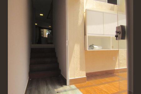 Casa para alugar com 120m², 2 quartos e 1 vagaSala 2 - Varanda