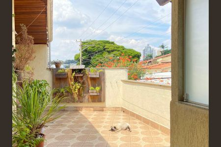Casa à venda com 120m², 2 quartos e 1 vaga Casa à venda com 120m², 2 quartos e 1 vagaVaranda - Área de Serviço