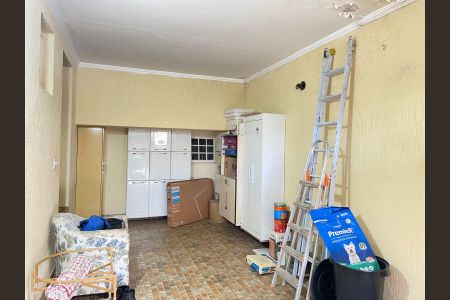 Casa à venda com 120m², 2 quartos e 1 vaga Casa à venda com 120m², 2 quartos e 1 vagaVaranda