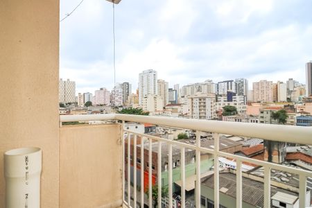Apartamento para alugar com 68m², 2 quartos e 1 vaga Apartamento para alugar com 68m², 2 quartos e 1 vagaVaranda