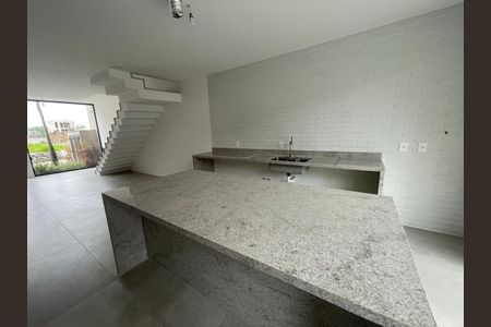 Casa de Condomínio à venda com 4 quartos, 276m² em Recreio dos Bandeirantes, Rio de Janeiro