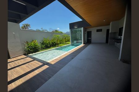 Casa de condomínio à venda com 262m², 5 quartos e 2 vagas