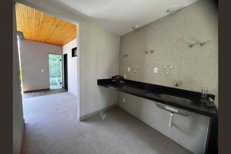 Casa de condomínio à venda com 262m², 5 quartos e 2 vagas