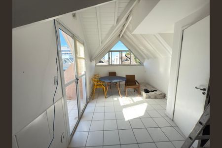 Casa de Condomínio à venda com 4 quartos, 200m² em Recreio dos Bandeirantes, Rio de Janeiro