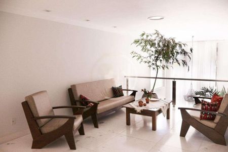 Casa de Condomínio à venda com 5 quartos, 1000m² em Itanhangá, Rio de Janeiro