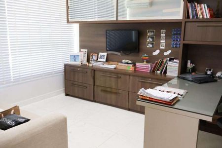 Casa de Condomínio à venda com 5 quartos, 1000m² em Itanhangá, Rio de Janeiro