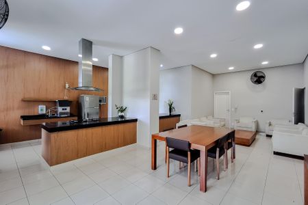Apartamento à venda com 168m², 3 quartos e 3 vagas Apartamento à venda com 168m², 3 quartos e 3 vagasÁrea comum
