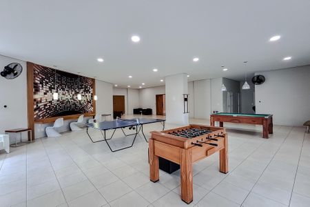 Apartamento à venda com 168m², 3 quartos e 3 vagas Apartamento à venda com 168m², 3 quartos e 3 vagasSala de Jogos