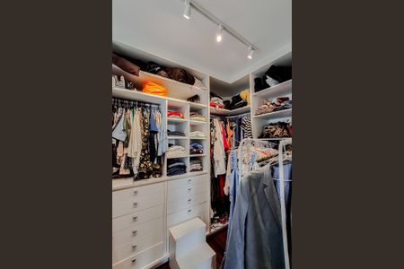 Apartamento à venda com 168m², 3 quartos e 3 vagas Apartamento à venda com 168m², 3 quartos e 3 vagasQuarto 3 - Suíte