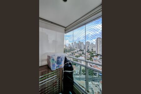 Apartamento à venda com 168m², 3 quartos e 3 vagas Apartamento à venda com 168m², 3 quartos e 3 vagasVaranda da Suíte 3