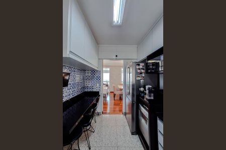 Apartamento à venda com 168m², 3 quartos e 3 vagas Apartamento à venda com 168m², 3 quartos e 3 vagasCozinha