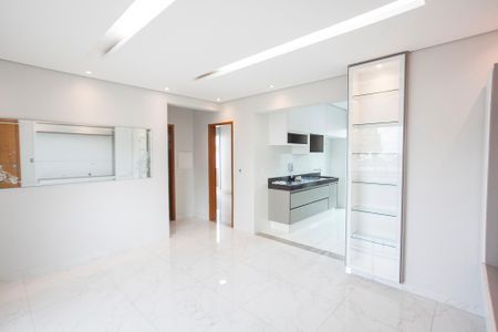 Apartamento para alugar com 2 quartos, 60m² em Santa Mônica, Uberlândia