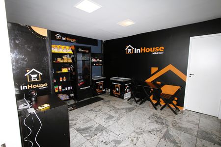 Studio à venda com 50m², 1 quarto e 1 vagamercado