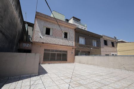 Casa à venda com 172m², 3 quartos e 4 vagasVaranda