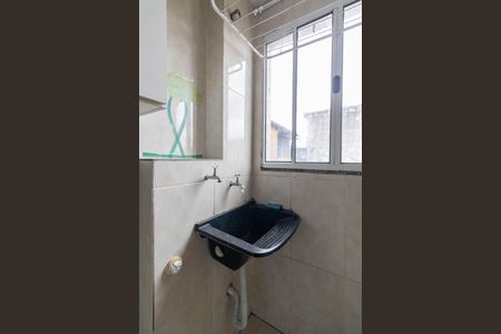 Apartamento à venda com 44m², 2 quartos e 1 vaga Apartamento à venda com 44m², 2 quartos e 1 vagaCozinha e Área de Serviço