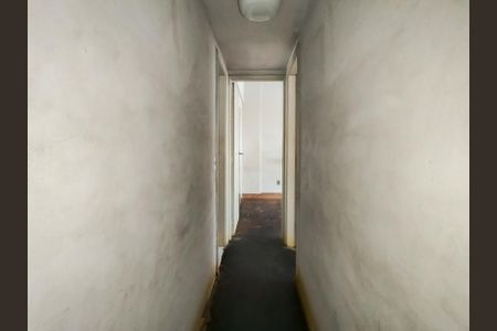 Corredor de apartamento à venda com 2 quartos, 60m² em Grajaú, Rio de Janeiro