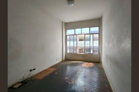 Sala de apartamento à venda com 2 quartos, 60m² em Grajaú, Rio de Janeiro