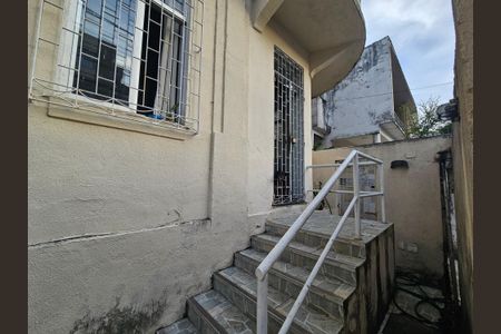 Apartamento para alugar com 55m², 2 quartos e sem vagaEntrada