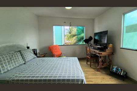 Casa de condomínio à venda com 200m², 3 quartos e 3 vagasSuíte 