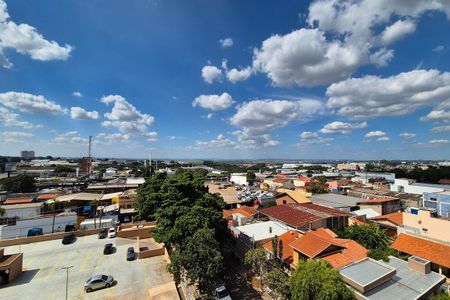 Vista do Quarto 1  de apartamento para alugar com 3 quartos, 74m² em Jardim Aparecida, Campinas