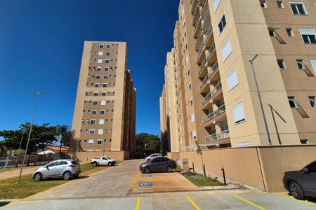 Apartamento para alugar com 74m², 3 quartos e 1 vagaFachada do Prédio 