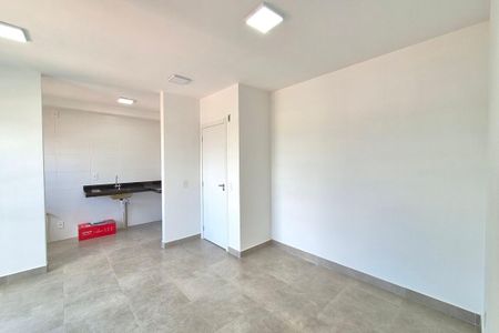Sala de apartamento para alugar com 3 quartos, 72m² em Jardim Aparecida, Campinas