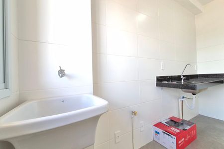 Apartamento para alugar com 72m², 3 quartos e 1 vagaÁrea de Serviço