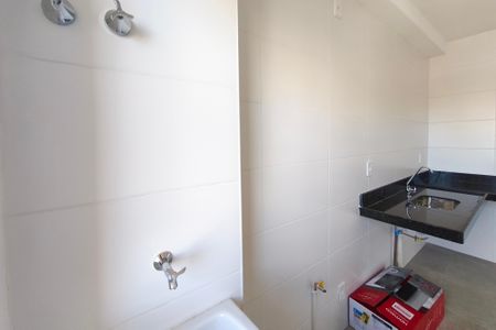 Apartamento para alugar com 71m², 2 quartos e 1 vagaÁrea de Serviço