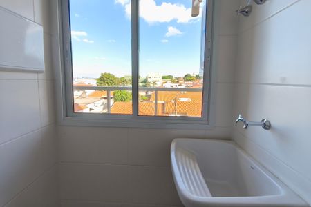 Apartamento para alugar com 71m², 2 quartos e 1 vagaÁrea de Serviço