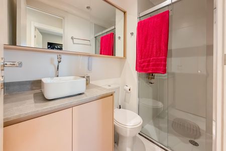 Apartamento para alugar com 63m², 2 quartos e 1 vaga Apartamento para alugar com 63m², 2 quartos e 1 vagaBanheiro Social