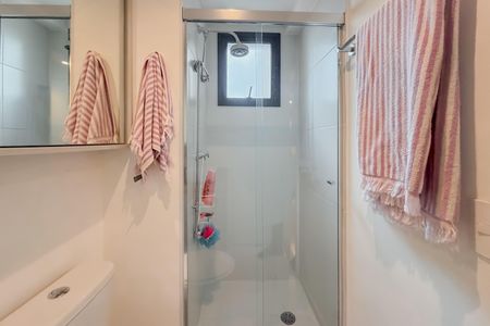 Apartamento para alugar com 63m², 2 quartos e 1 vaga Apartamento para alugar com 63m², 2 quartos e 1 vagaBanheiro da Suíte