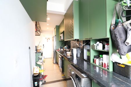 Apartamento à venda com 69m², 1 quarto e 2 vagasCozinha e Área de Serviço