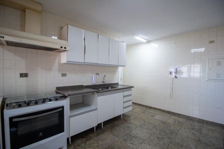 Apartamento para alugar com 145m², 3 quartos e 2 vagasCozinha 