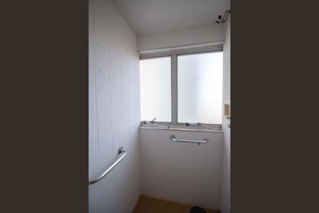 Apartamento para alugar com 145m², 3 quartos e 2 vagasBanheiro de serviço