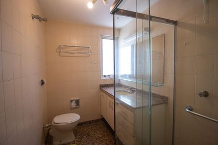 Apartamento para alugar com 145m², 3 quartos e 2 vagasBanheiro 