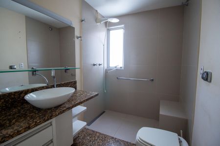 Apartamento para alugar com 145m², 3 quartos e 2 vagasBanheiro da Suíte 