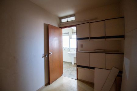 Apartamento para alugar com 145m², 3 quartos e 2 vagasQuarto de Serviço