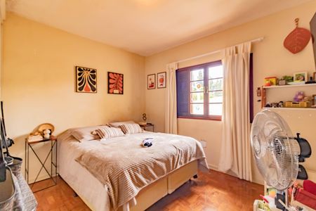 Casa à venda com 3 quartos, 181m² em Jardim Oriental, São Paulo