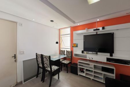 Apartamento para alugar com 44m², 2 quartos e 1 vagaSala